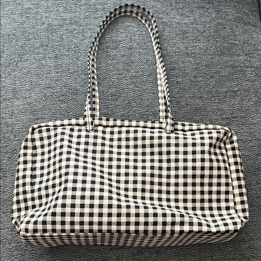 (EUC) BAGGU Medium Nylon Bowler Bag (Black & White Gingham)